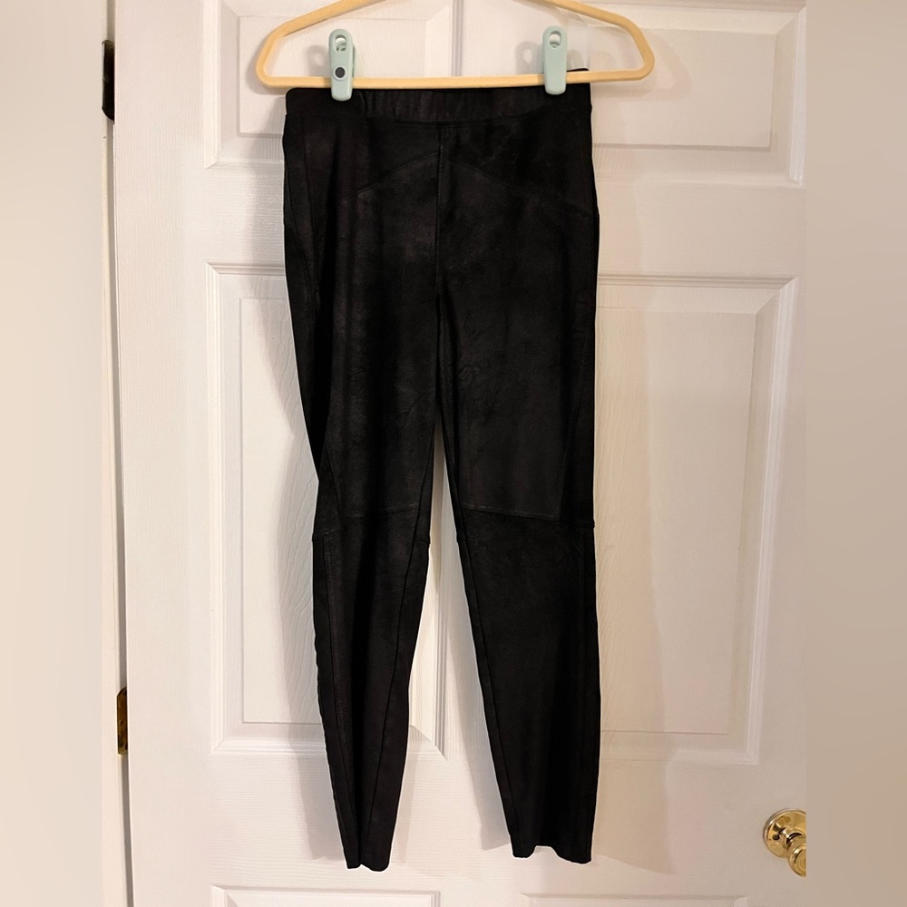 Free People Black Midnight Vegan Suede‎ Trouser Pants Size Small Leggings